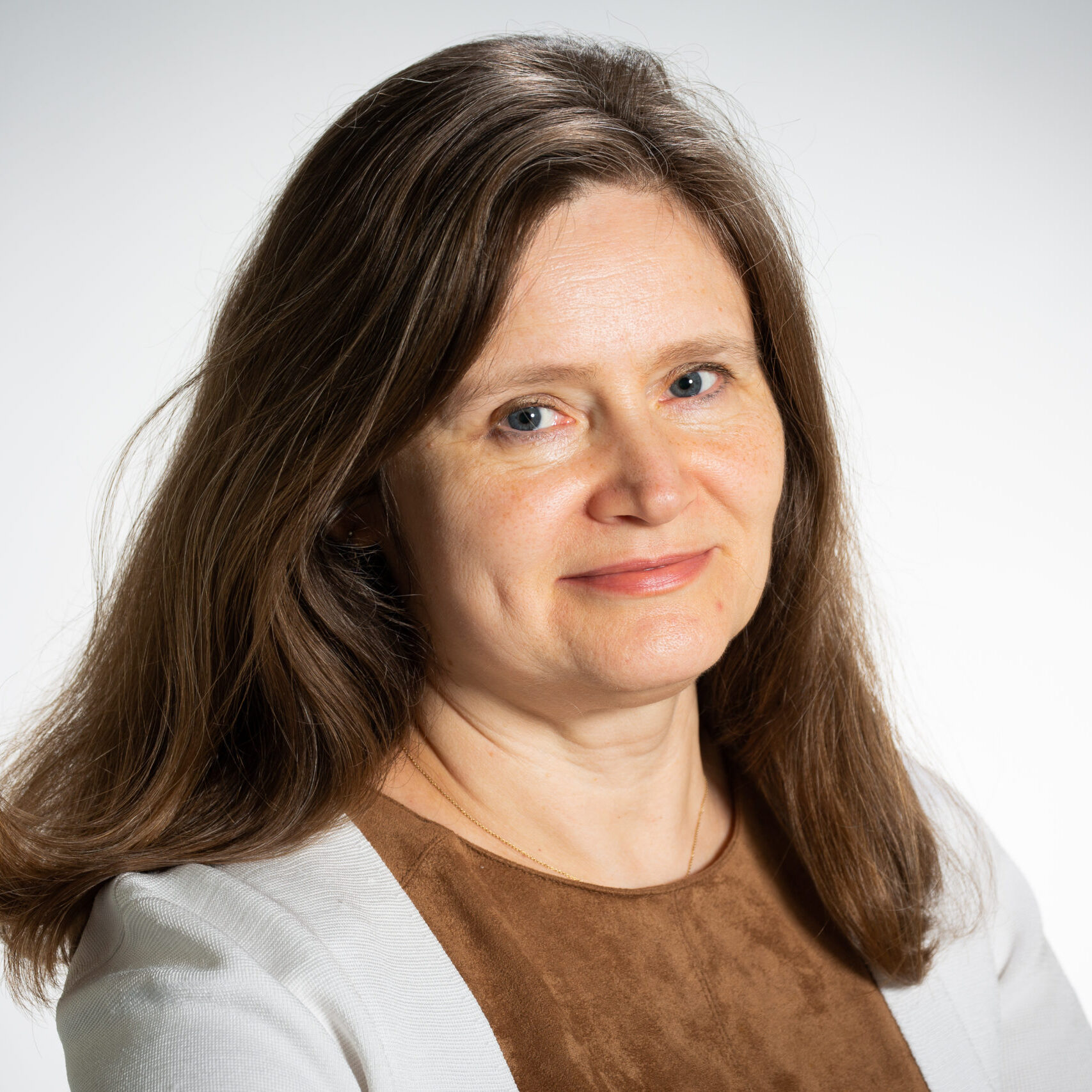 Dr-Anne-Davies Dr-Anne-Davies