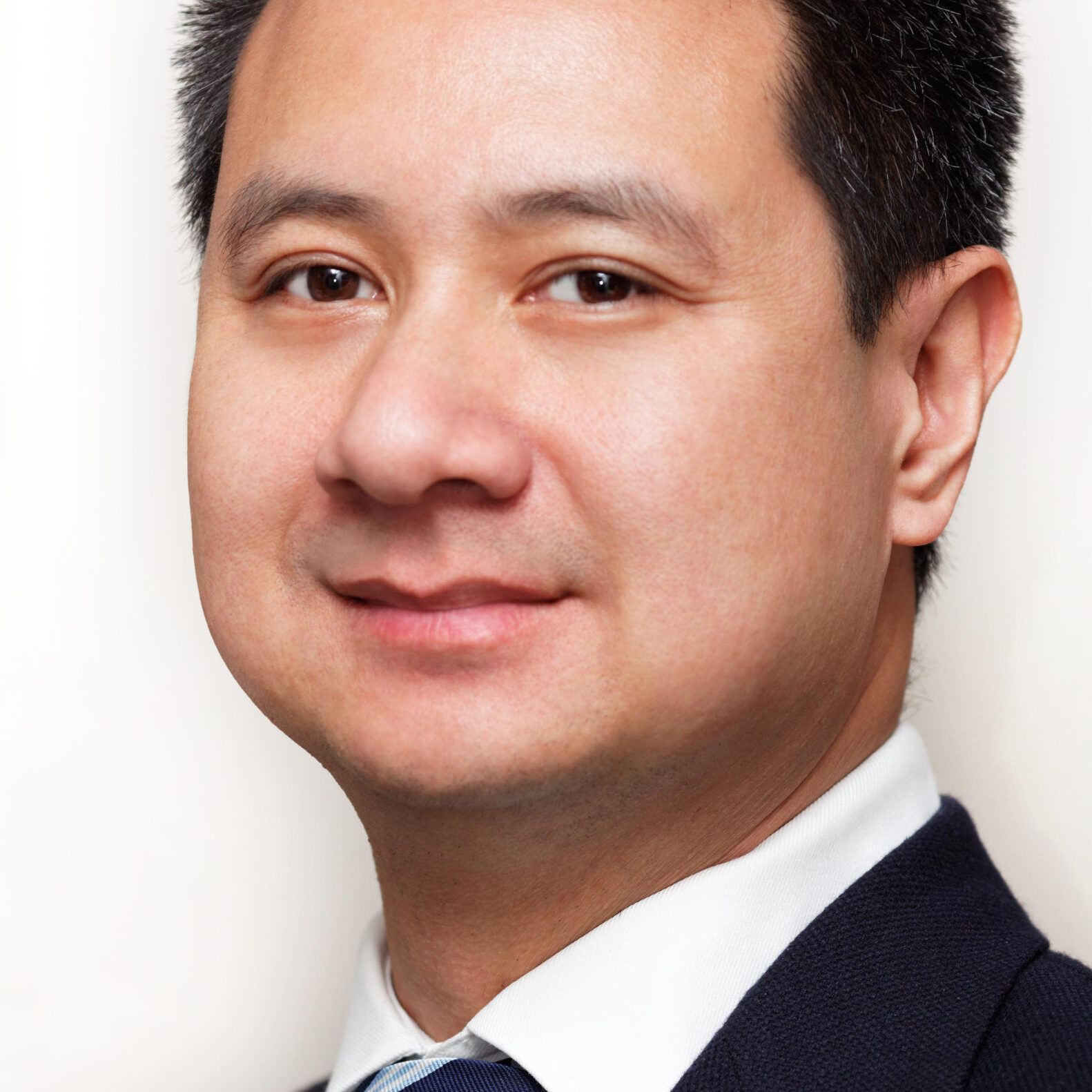 Dr-Triet-Hoang Dr-Triet-Hoang