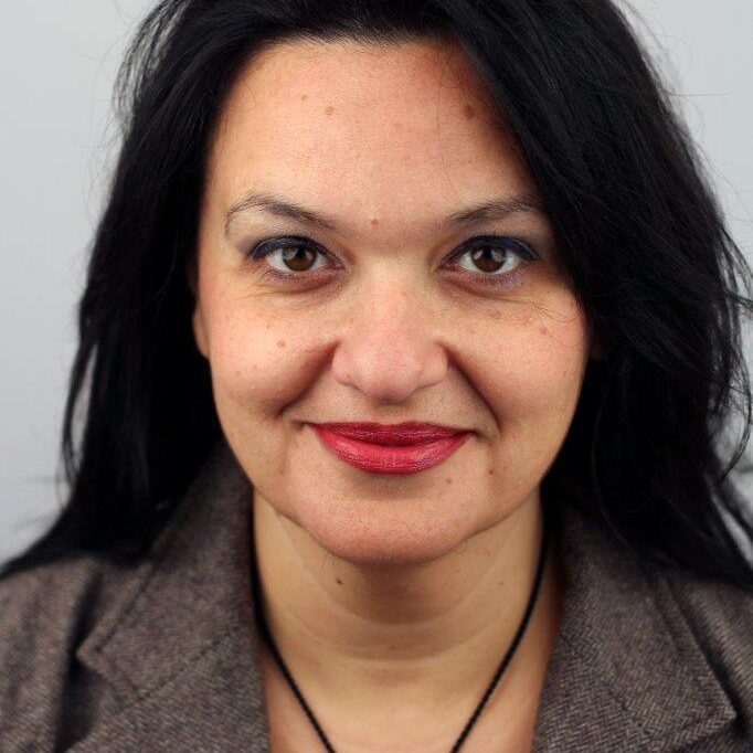 Miss-Dora-Pissanou Miss-Dora-Pissanou